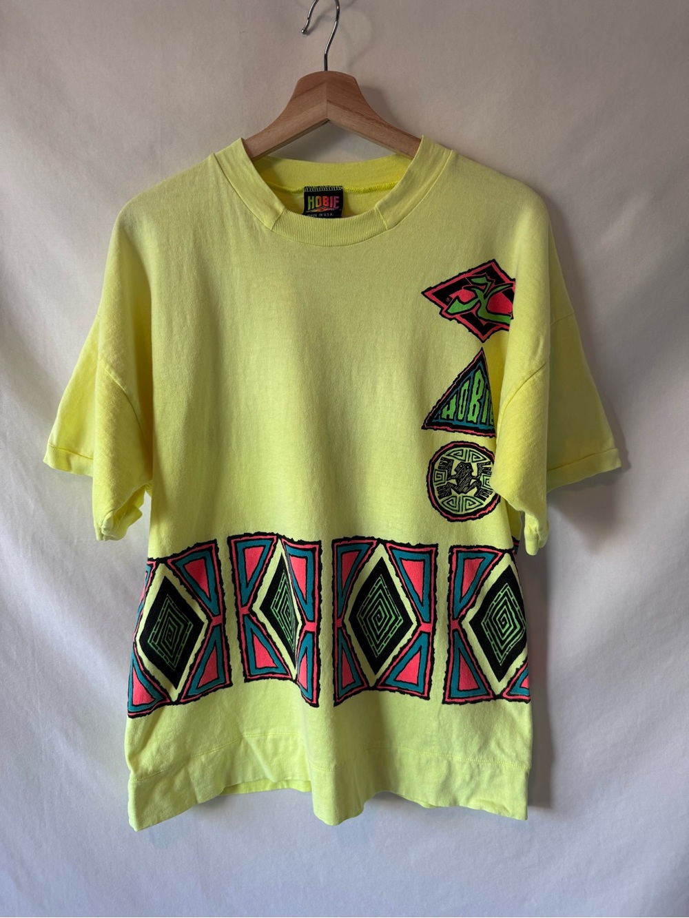 Vintage 90s Hobie Neon Graphic Surf T Shirt USA Men’s M